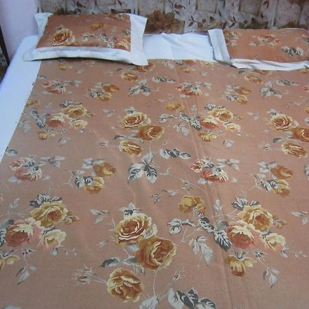 Sagar Guest House Варанаси Экстерьер фото